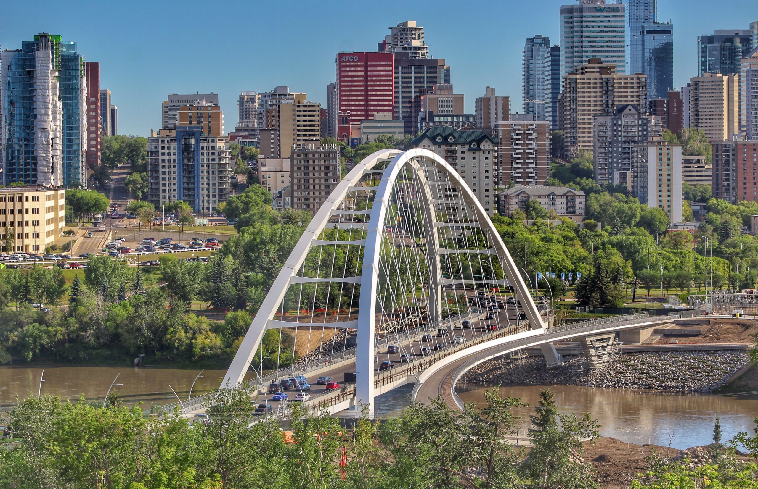 How Bulk Haulers Keep Product Quality Intact From Vancouver to Edmonton